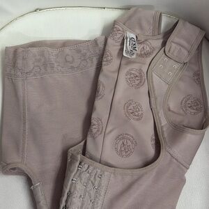 Seamless Beige Women's Jumpsuit